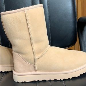 Ugh boot 7